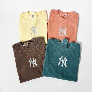 New York Yankees Tshirt Garment Dyed